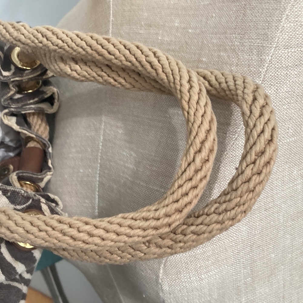 MICHAEL KORS canvas zebra bag with ropes and golden details. - Picture 5 of 8